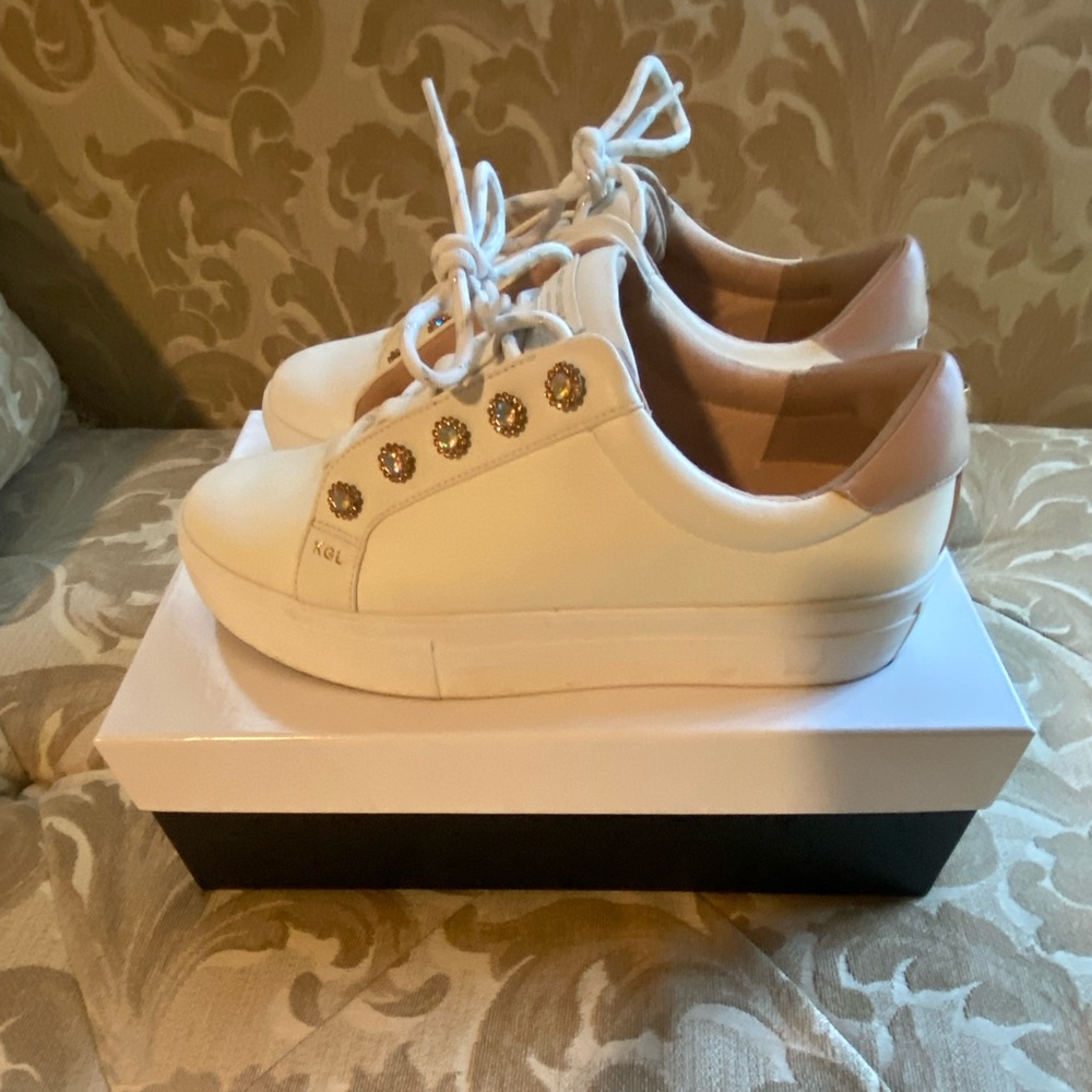 Kurt Geiger Like-New White Leather Sneakers